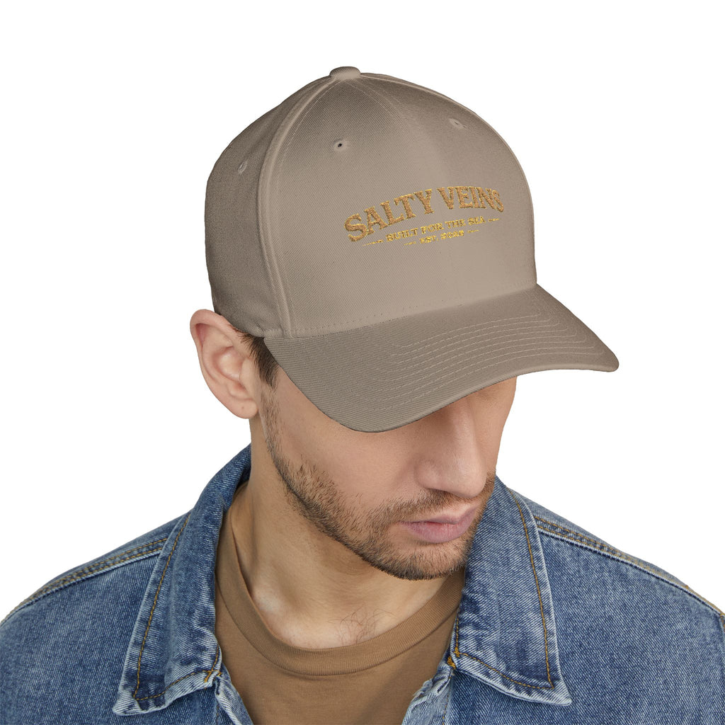 Casquette brodée Salty Veins — Chapeau fermé Beach Life