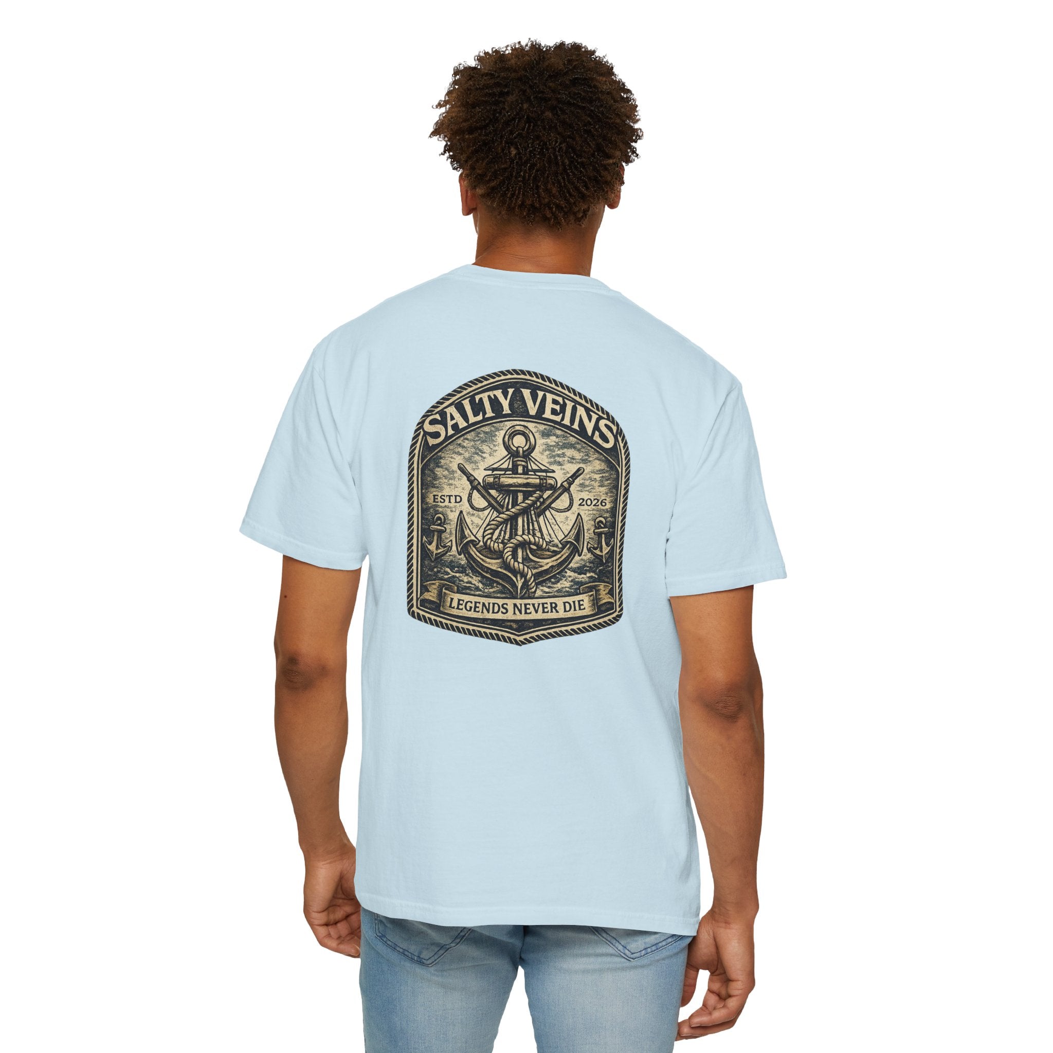 T-shirt Salty Veins Anchor — T-shirt graphique nautique « Legends Never Die »
