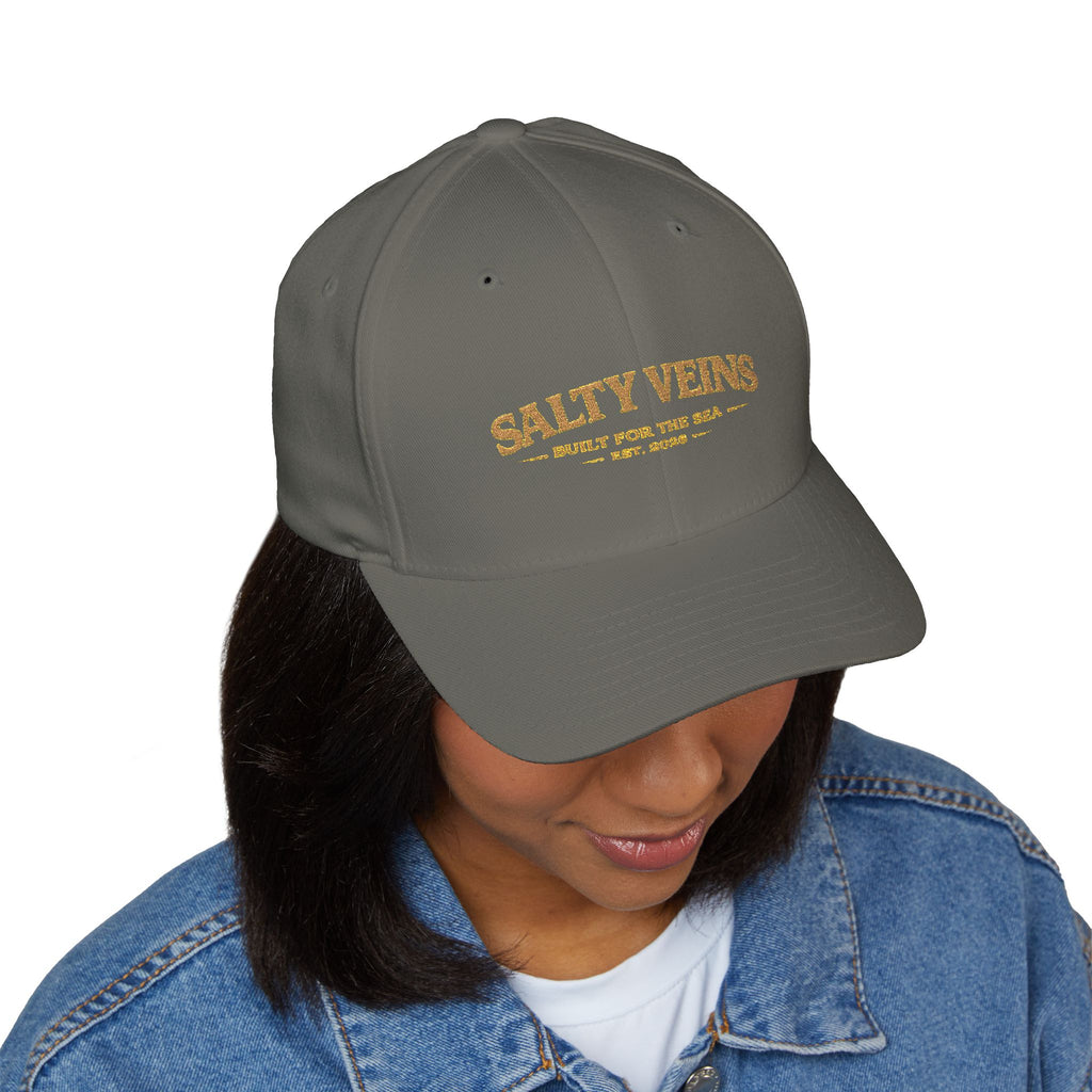 Casquette brodée Salty Veins — Chapeau fermé Beach Life