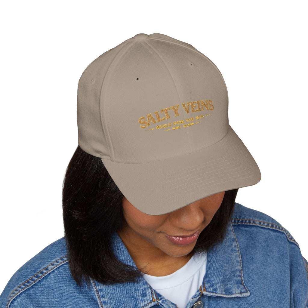 Casquette brodée Salty Veins — Chapeau fermé Beach Life
